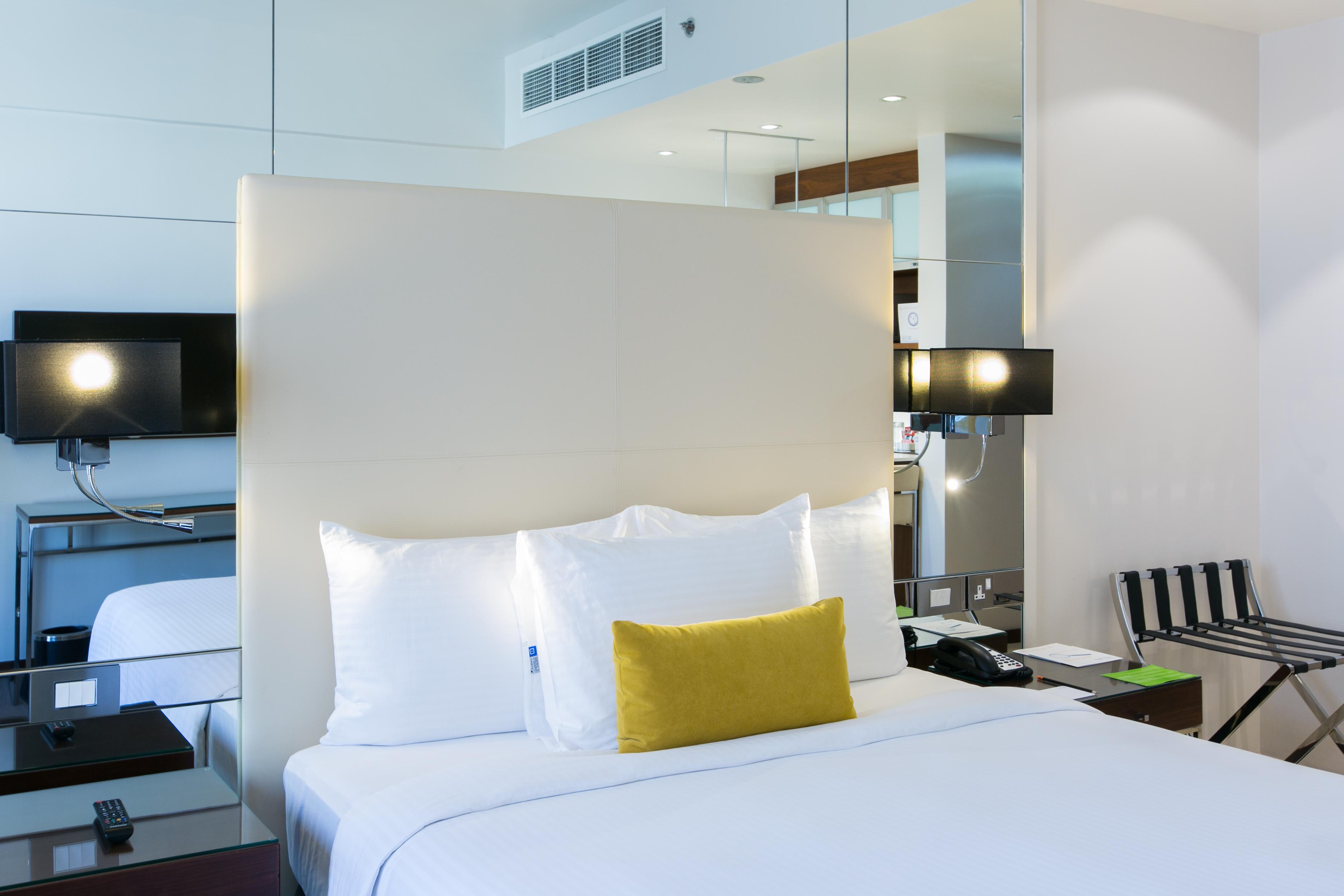 Отель Centro Capital Doha - By Rotana Экстерьер фото