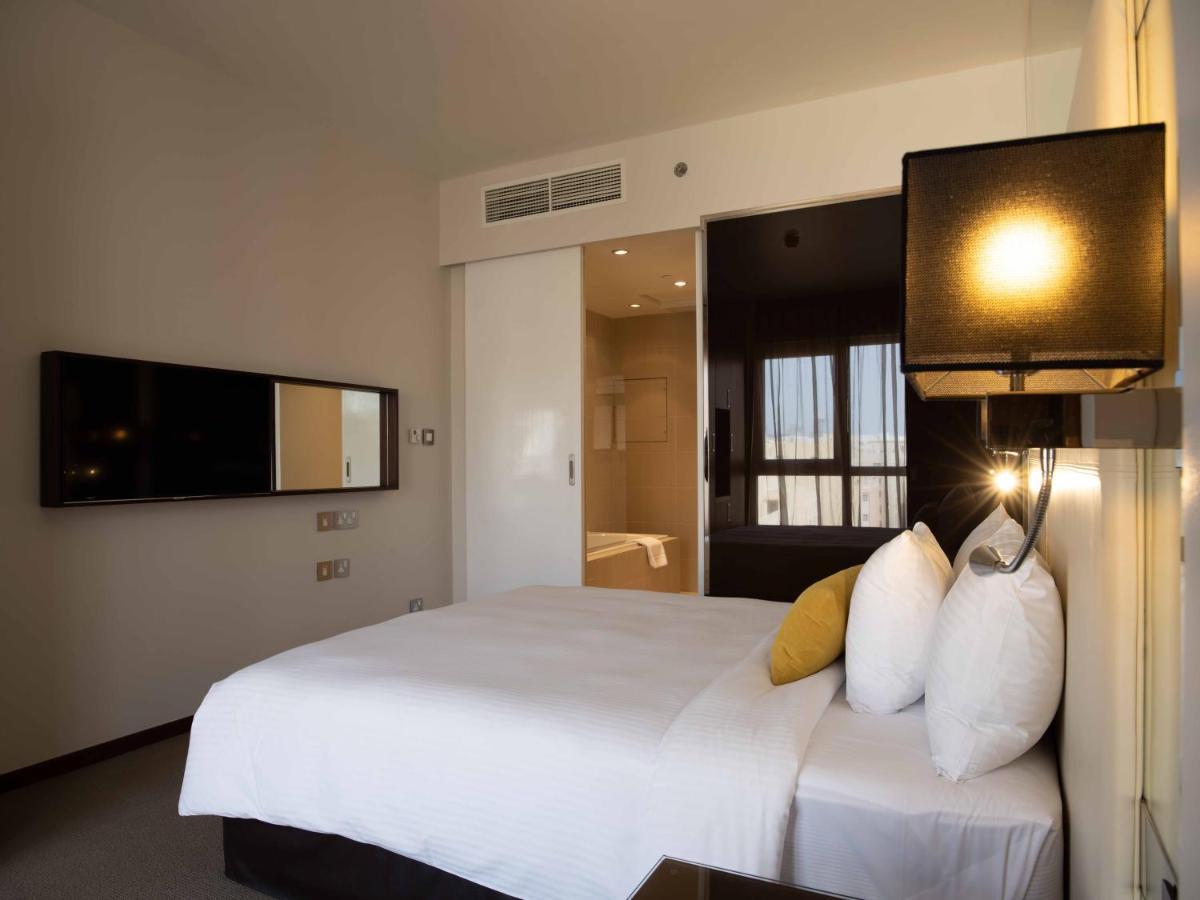 Отель Centro Capital Doha - By Rotana Экстерьер фото