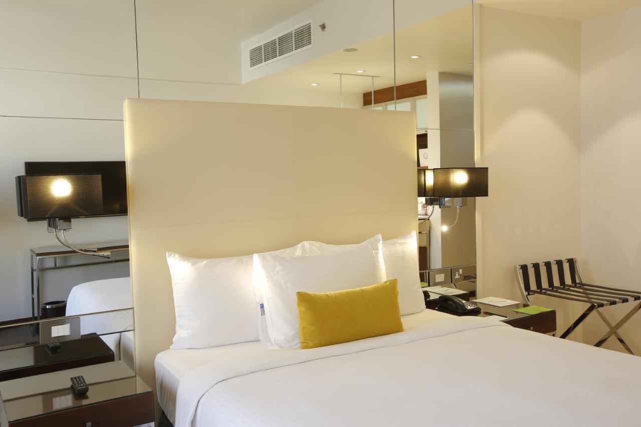 Отель Centro Capital Doha - By Rotana Экстерьер фото