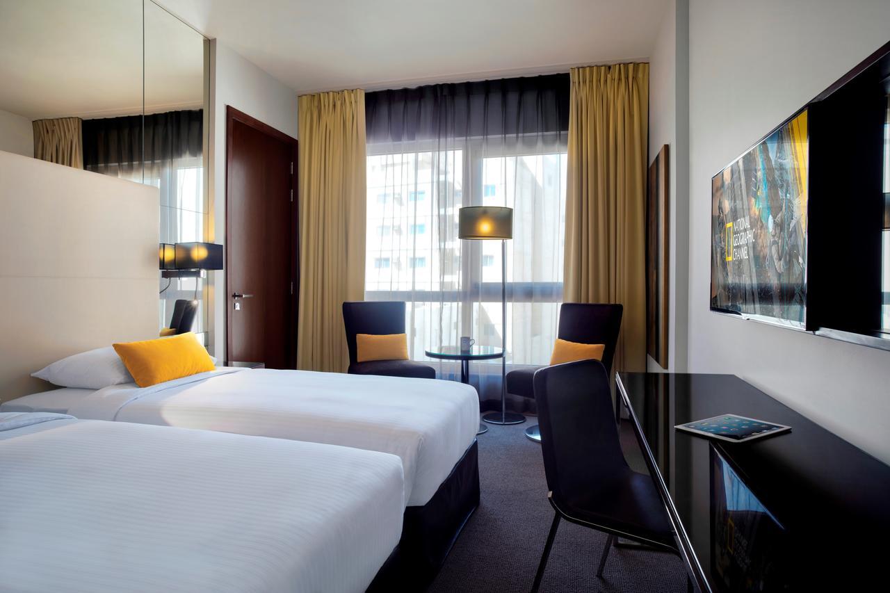 Отель Centro Capital Doha - By Rotana Экстерьер фото