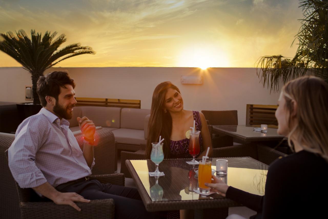 Отель Centro Capital Doha - By Rotana Экстерьер фото