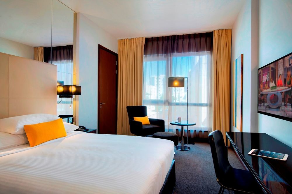 Отель Centro Capital Doha - By Rotana Экстерьер фото